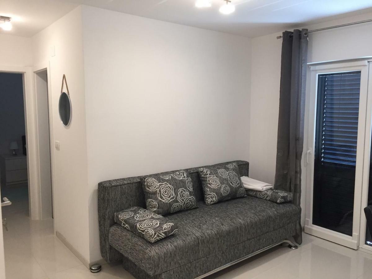 Breitling Apartments With Pool Biograd Na Moru Exterior foto
